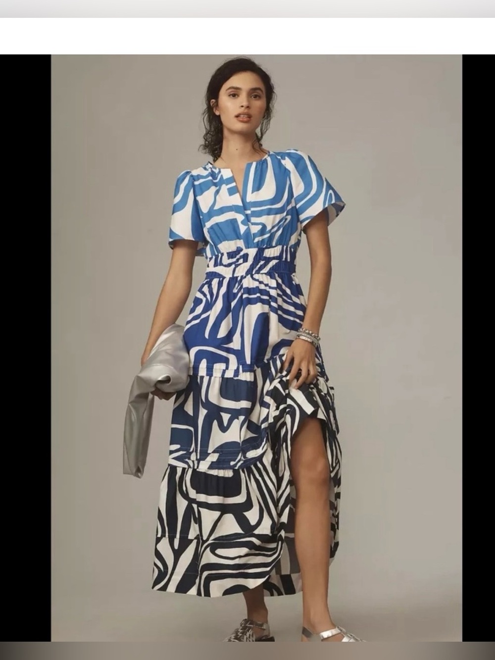 Anthropologie Viral Somerset Dress in blue and white abstract print. Flattering!